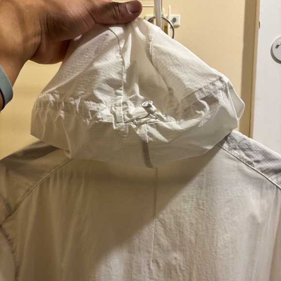 Lululemon Men’s Active Running Jacket - Medium - Picture 3 of 12